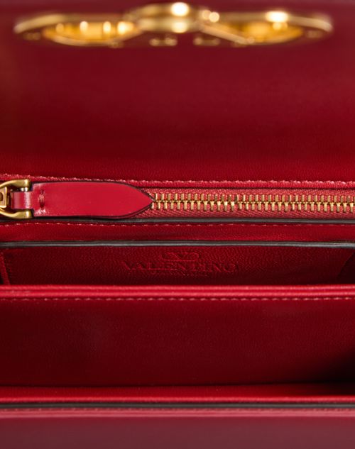 Valentino Garavani - Valentino Garavani Vain Small Shoulder Bag In Shiny Calfskin - Rosso Valentino - Woman - Shoulder Bags